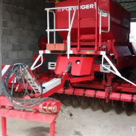 modelo de sembradora Poettinger Terrasem 4000T