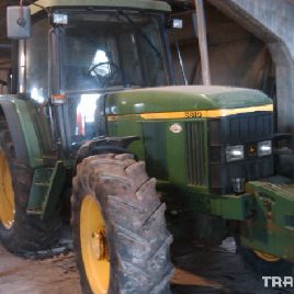 John Deere 6610