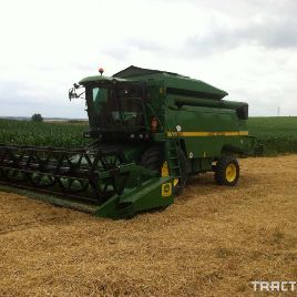 John Deere 2264