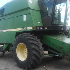 John Deere 2264