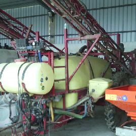 Прицепной опрыскиватель HARDI