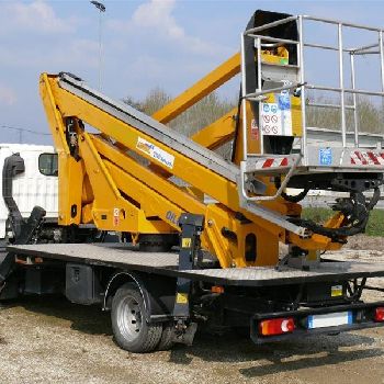 Truck mounted platform Oil Steel Snake 2190