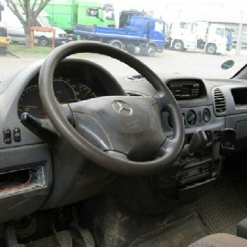 Mercedes-Benz Sprinter 413 CDI box