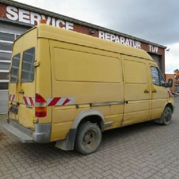 Mercedes-Benz Sprinter 413 CDI box