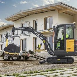 Compact excavator Volvo EC18E