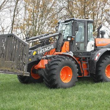 Hitachi ZW180PL-5 LSD