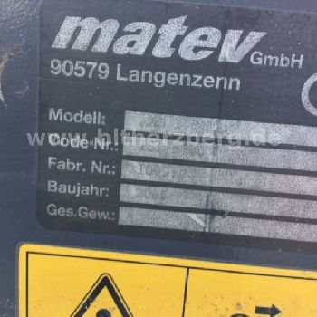 John Deere 2520 HST, mower deck + high dump, cab, MOT