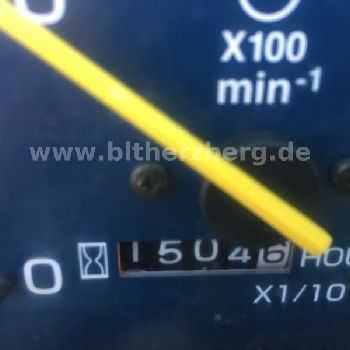 John Deere 2520 HST, mower deck + high dump, cab, MOT