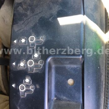 John Deere 2520 HST, mower deck + high dump, cab, MOT