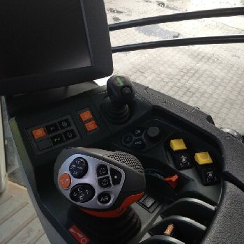 Claas AXION 870 CMATIC