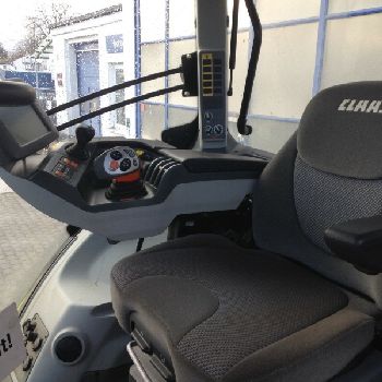 Claas AXION 870 CMATIC