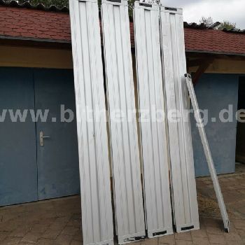 Humbaur Bordwandaufsatz complete with middle stanchions