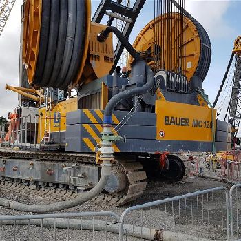 Bauer Crawler / Duty Cycle Crane MC 128 TIER II FLEX USA