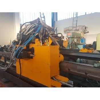 FICEP corner cutting and cutting line