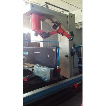 Reis welding robot working