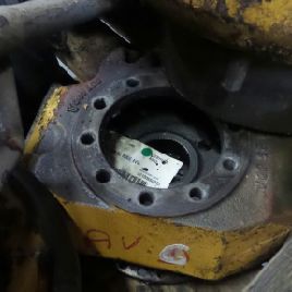 Колесный редуктор для LIEBHERR A902