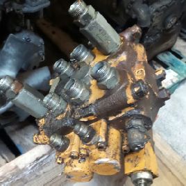 Hydraulic distributor for CASE 1088