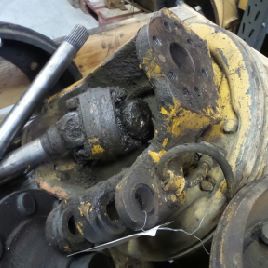 Колесный редуктор для LIEBHERR A902