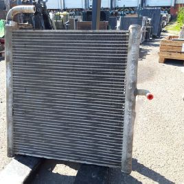 Oil cooler for CASE CX180