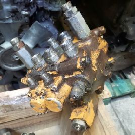 Hydraulic distributor for CASE 1088