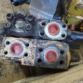 Hydraulic distributor for CASE 1288