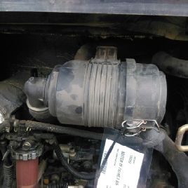 Support de filtre à air pour KOMATSU PC26MR-3