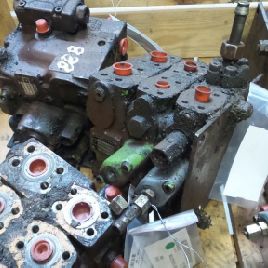 Distribuidor hidraulico para CASE 888.