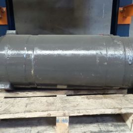 Digging cylinder for VOLVO L180