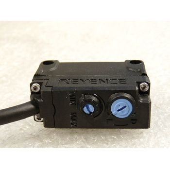Keyence PZ-G61N Photoelectric sensor square retro reflective cable version 10 - 30 VDC