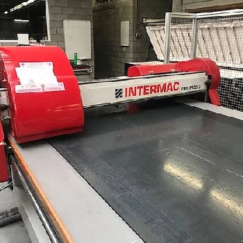 Intermac SNI 023 FOX 2500 C Glass cutting / edging machine