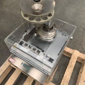 Dr Schleuniger autotest 4 Laboratory equipment