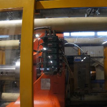 Husky Hylectric H800 Injection moulding machine