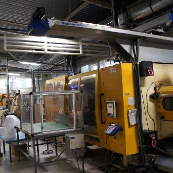 Husky Hylectric H800 Injection moulding machine