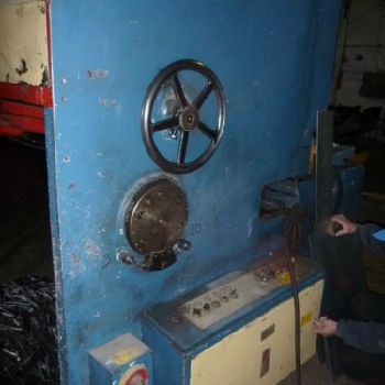 Digep DLB 10/4050 hydraulic shear