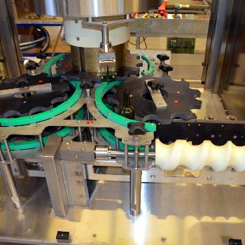 Hormes Solo SV Crimping machine - capper - crimping machine