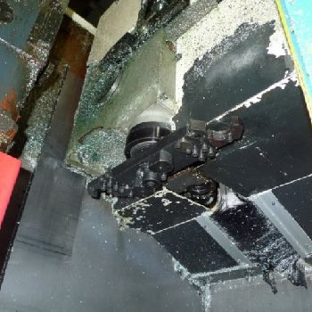 Akira Seiki TS500 cnc vertical milling machine