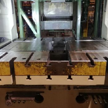 SMG DS 315 metal press