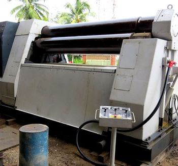 Strojarne Piesok XZCT 3000/25 Plate rolling machine