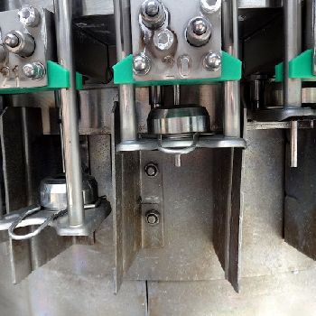 Used Krones VK2V036/(V)09-104 Bottling unit