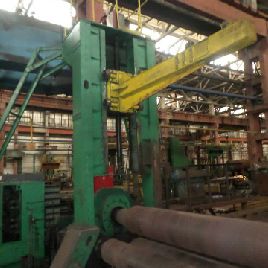 Ryazan IB2424A Machine à rouler les tôles - 4 rouleaux