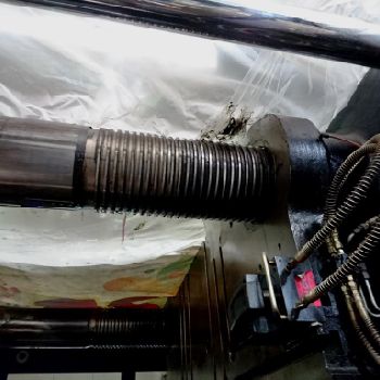 LS LGH1800S Injection moulding machine