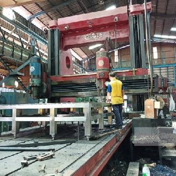 CRAVEN HEAVY DUTY PLANO-MILLER