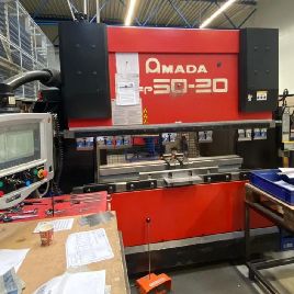 Amada HFP 50-20 Presse plieuse cnc / nc