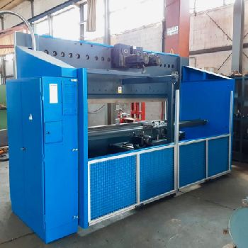Finn-Power TS1 100-3100 Press brake cnc/nc