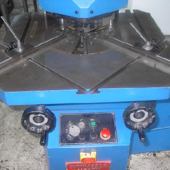 Indumasch V135 Notching machine