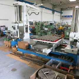 TOS W9 Table type boring machine