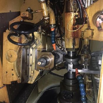 PFAUTER P 200 CNC Cnc gear hobbing machine