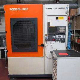 Machine d'électro-érosion par fil Charmilles 330F
