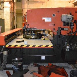 Amada Aries 245 Lyukasztógép / csiszológép CNC-vel