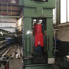Hiller + Lutz HYS-K160 MH Screw press